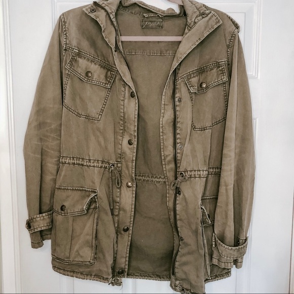 ARITZIA Talula Azure Skies Trooper Jacket XS - Picture 3 of 10